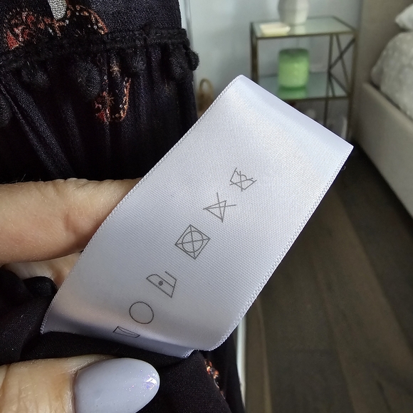 Farm Rio Winter Magic Maxi Dress, Size Small - Picture 12 of 12